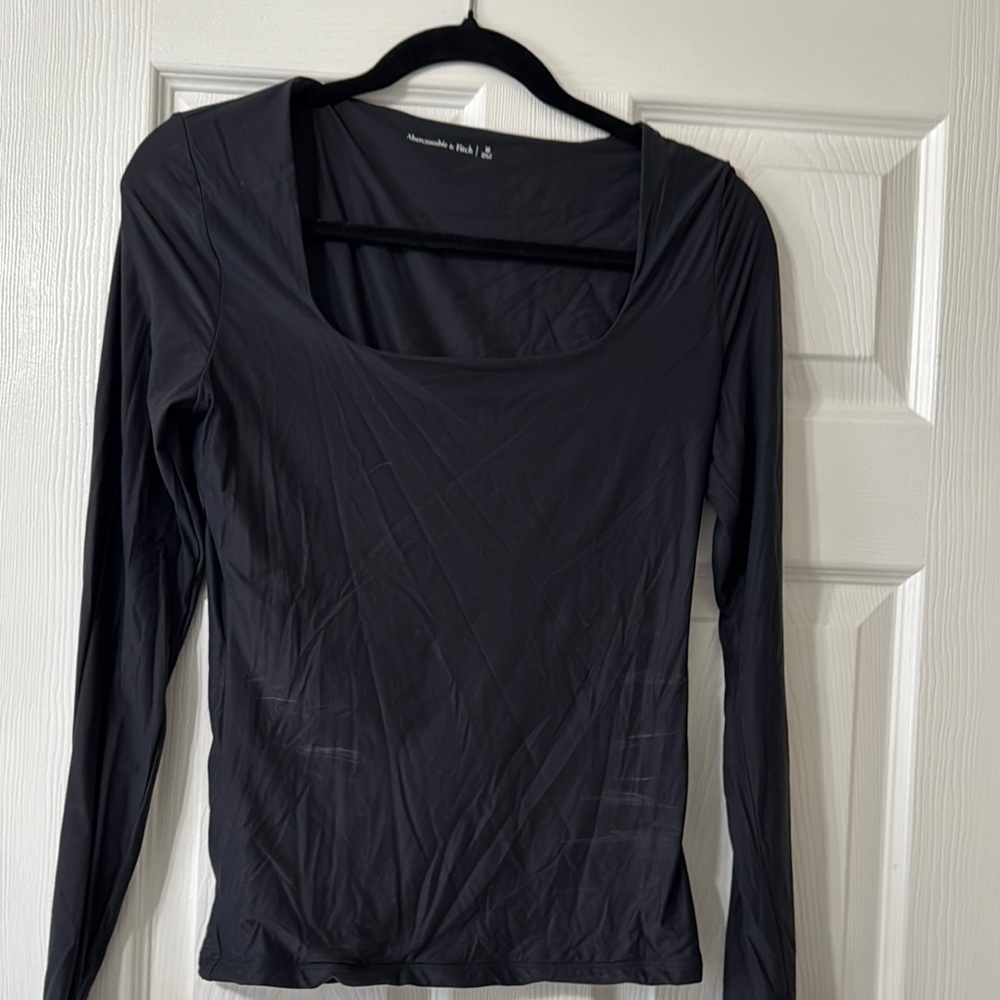 Abercrombie & Fitch Square Neck Long Sleeve